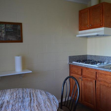 Circle C Lodge Twentynine Palms Ngoại thất bức ảnh