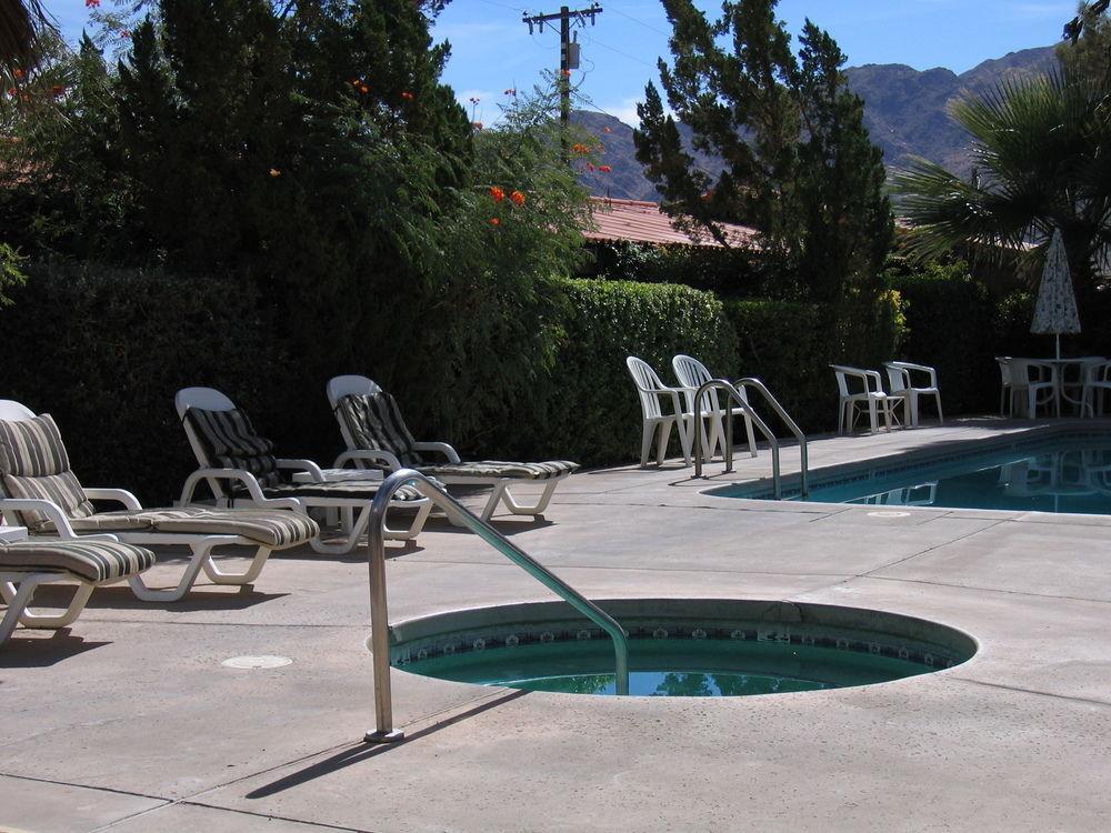Circle C Lodge Twentynine Palms Ngoại thất bức ảnh
