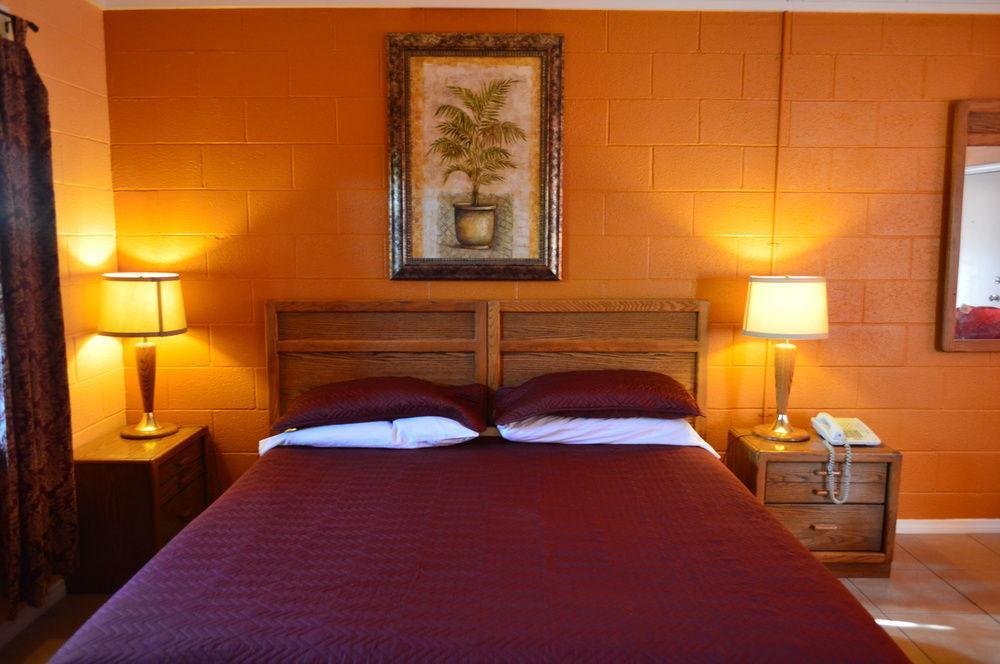 Circle C Lodge Twentynine Palms Ngoại thất bức ảnh