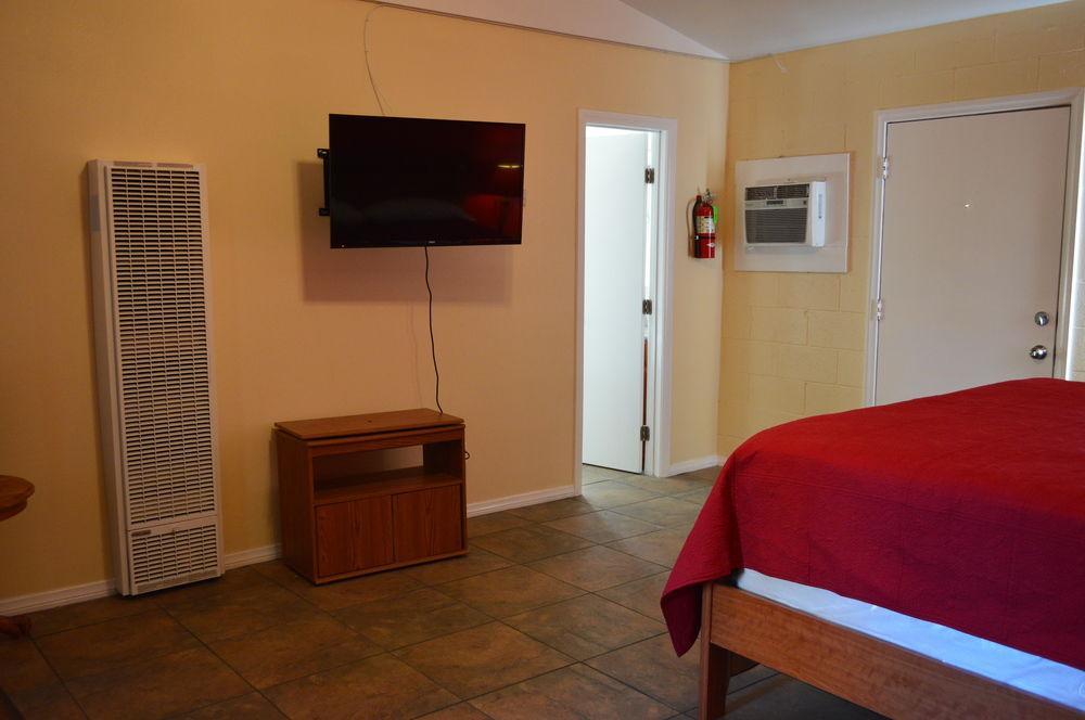 Circle C Lodge Twentynine Palms Ngoại thất bức ảnh