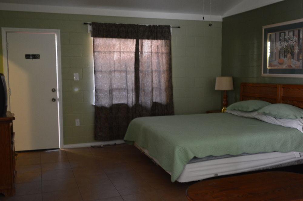 Circle C Lodge Twentynine Palms Ngoại thất bức ảnh