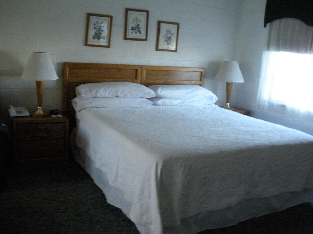 Circle C Lodge Twentynine Palms Ngoại thất bức ảnh