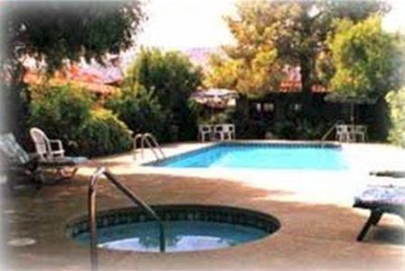 Circle C Lodge Twentynine Palms Ngoại thất bức ảnh